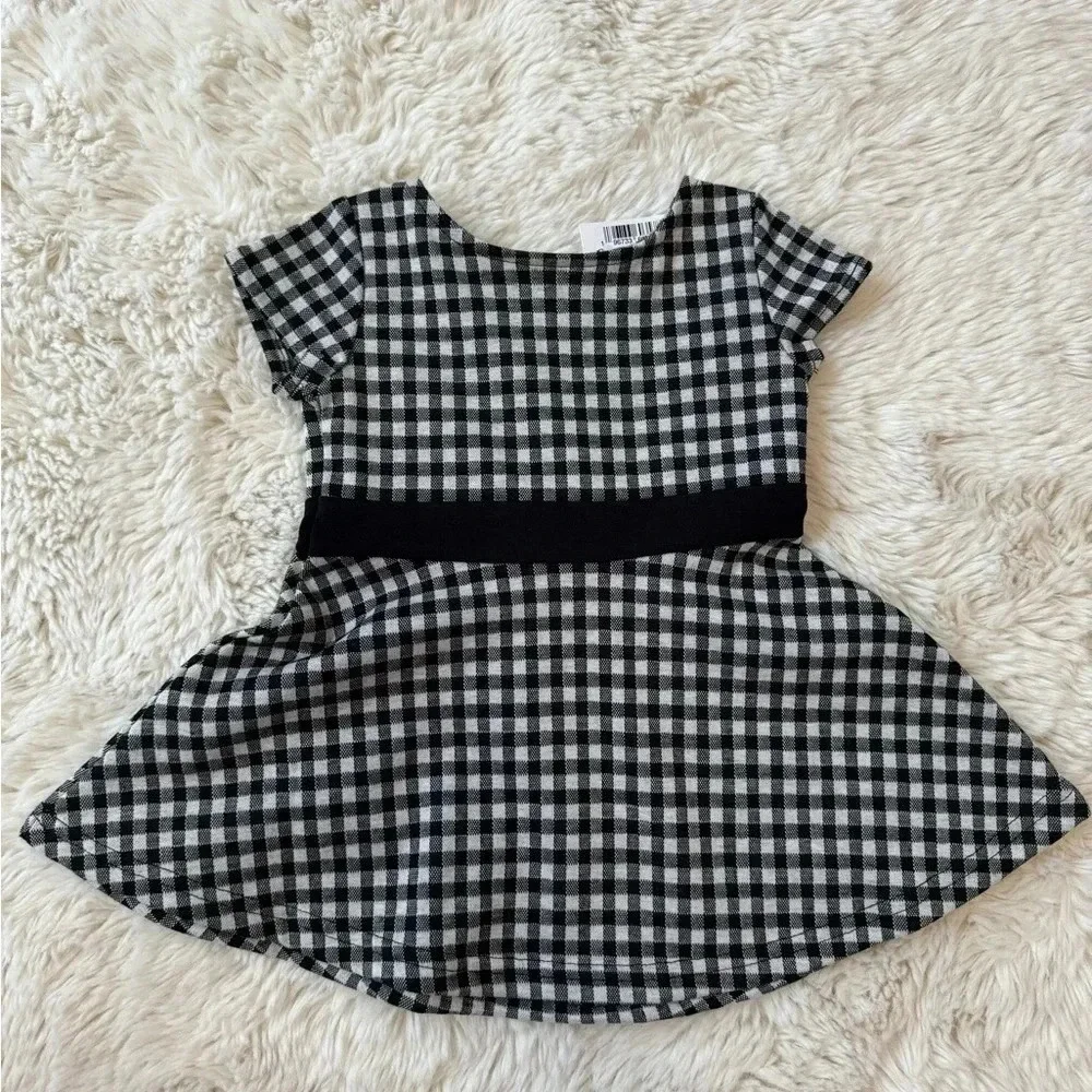 The children’s place 9-12 months black and white plaid shirt with bow